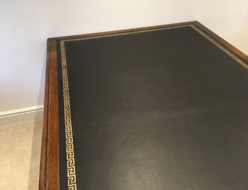 LARGE MAHOGANY PARTNERS DESK 6' X 4' - ADDITIONAL PHOTO 15