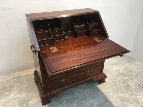 MINIATURE MAHOGANY FALL FRONT DESK - ADDITIONAL PHOTO 7