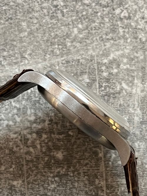 1940'S HEUER CHRONOGRAPH WRISTWATCH - ADDITIONAL PHOTO 2