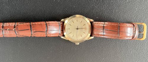 10CT GOLD WITTNAUER WRIST WATCH - ADDITIONAL PHOTO 1