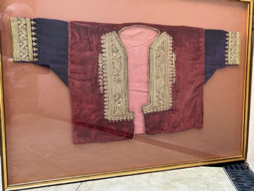 LATE 19TH CENTURY TURKISHKURDISH GOLD EMBROIDERED JACKET - ADDITIONAL PHOTO 4