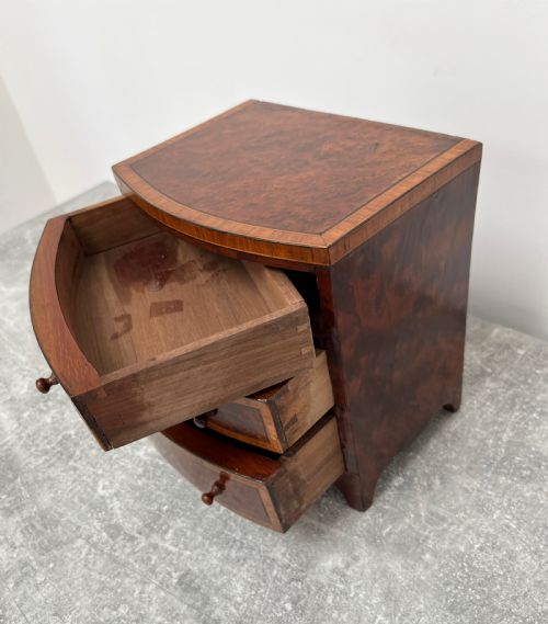 MINIATURE AMBOYNA CHEST OF DRAWERS - ADDITIONAL PHOTO 10