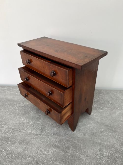MINIATURE MAHOGANY CHEST OF DRAWERS - ADDITIONAL PHOTO 3
