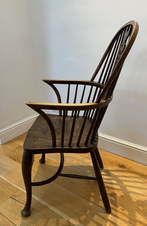 WINDSOR WHEEL BACK ARMCHAIR - ADDITIONAL PHOTO 3
