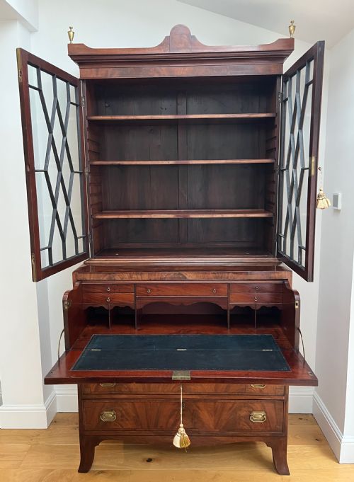 GEORGIAN MAHOGANY SECRETAIRE BOOKCASE - ADDITIONAL PHOTO 7