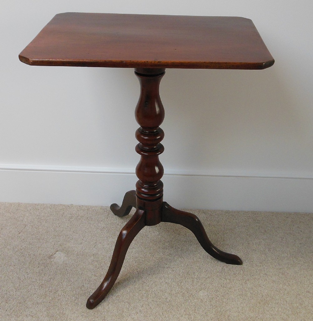 Mahogany Tripod Tip Top Table