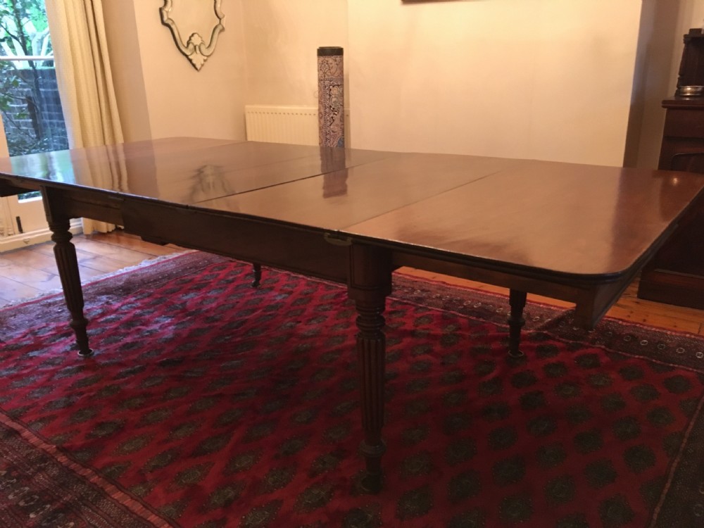 Georgian Extending Mahogany Dining Table View III