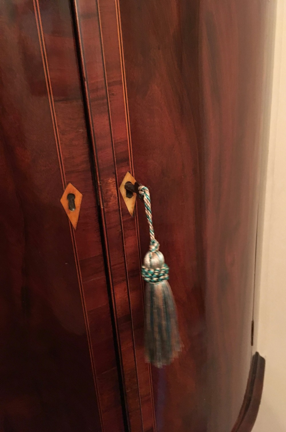 Georgian Mahogany Corner Cupboard View IV