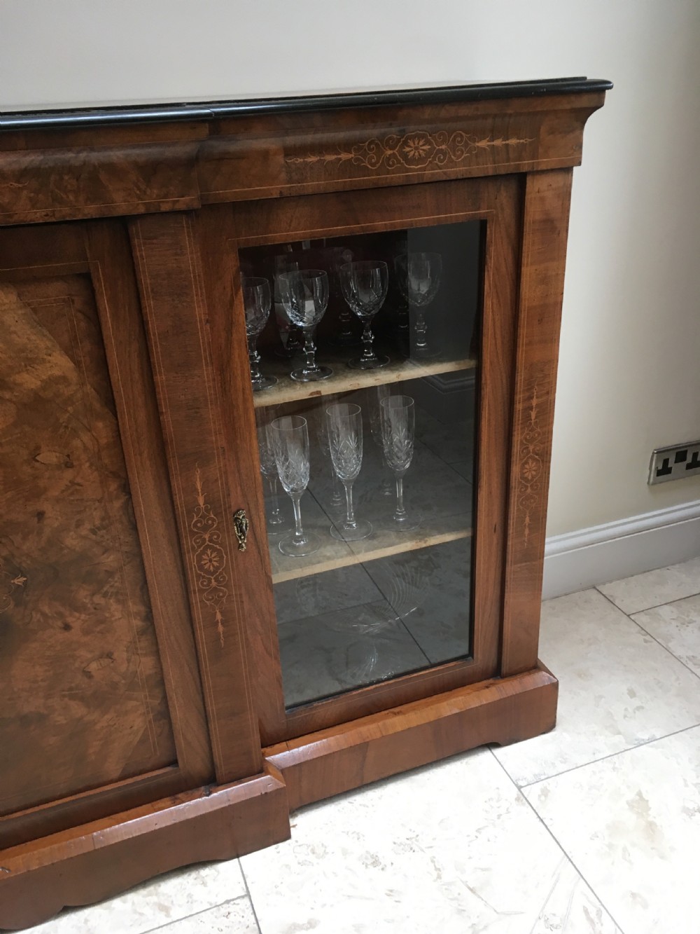 Mahogany Inlaid Breakfront Cabinet Bookcase Credenza View VII