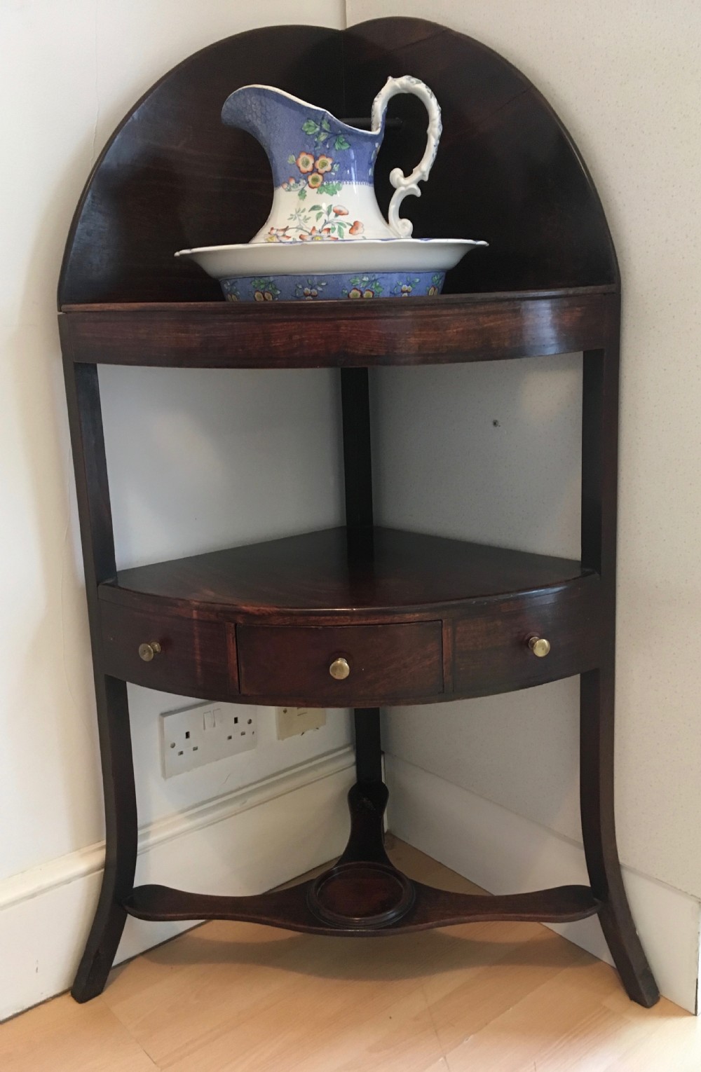 Georgian Mahogany Corner Washstand View VII