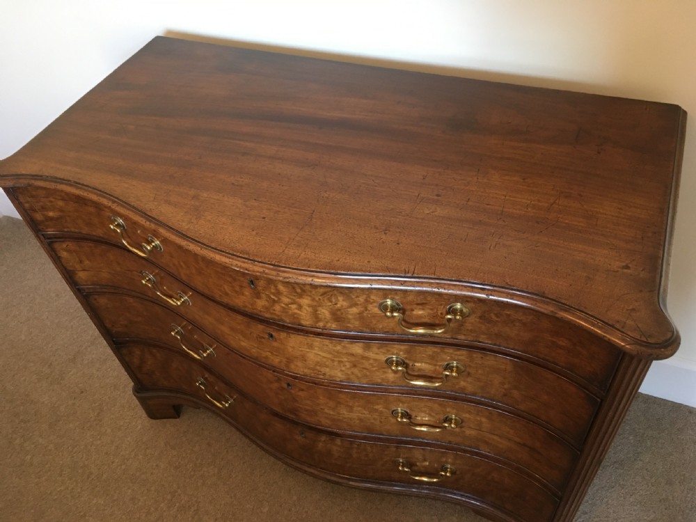 Georgian Mahogany Serpentine Chest View XIV