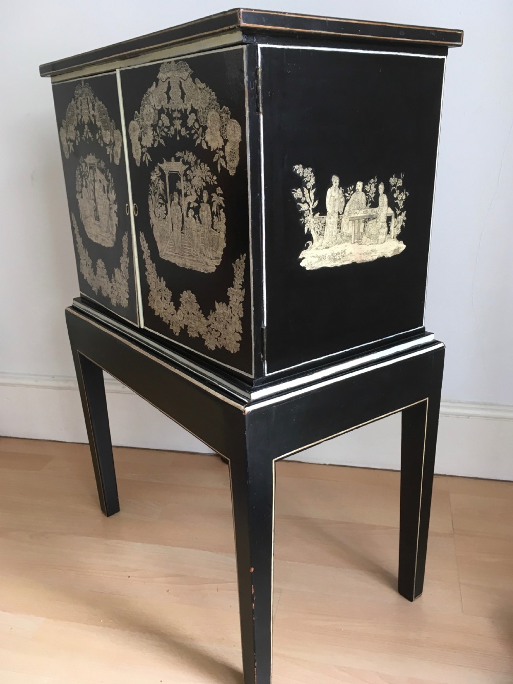 Chinese Penwork Cabinet on Stand View IV