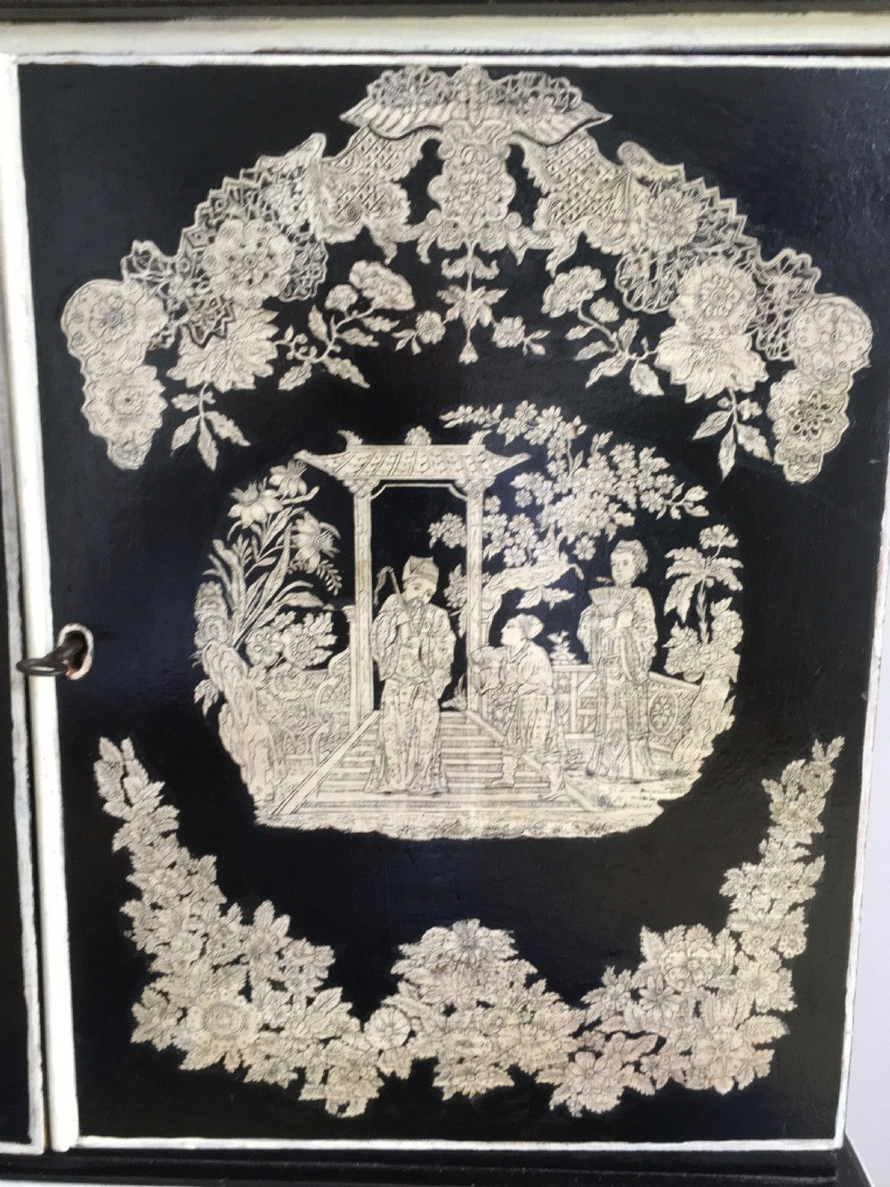 Chinese Penwork Cabinet on Stand View VI