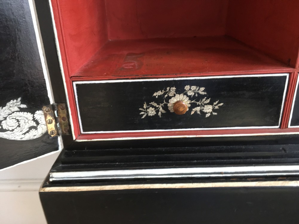 Chinese Penwork Cabinet on Stand View XIII