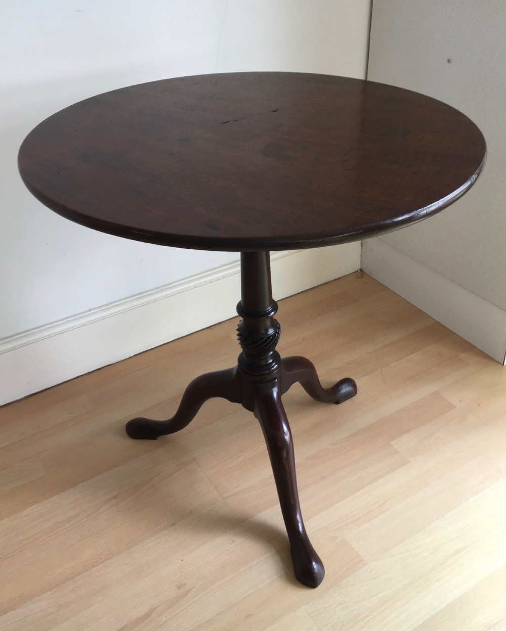 Georgian Mahogany Tilt Top Table View V