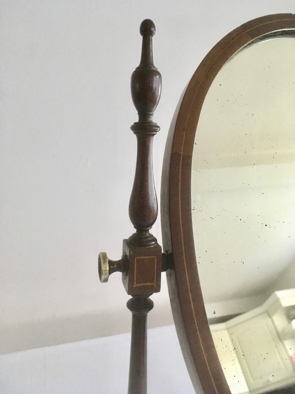 Regency Dressing Table Mirror View IV