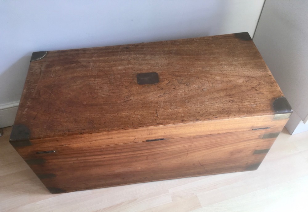 Large Camphor Wood Travelling Trunk Box View VII