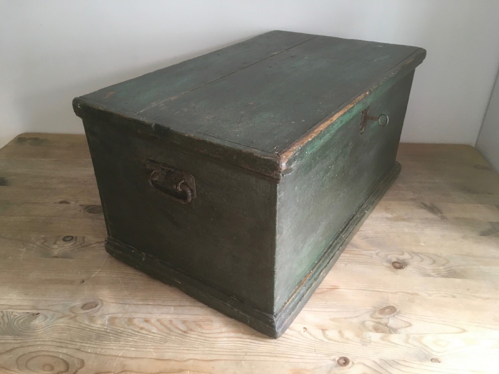 Original Painted Pine Box View VI