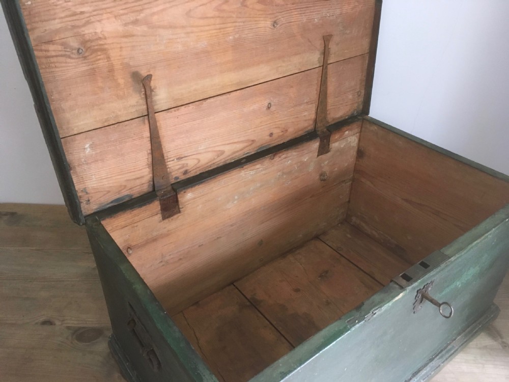 Original Painted Pine Box View X