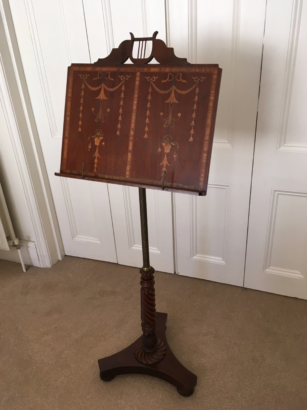 Mahogany inlaid Music Stand View II