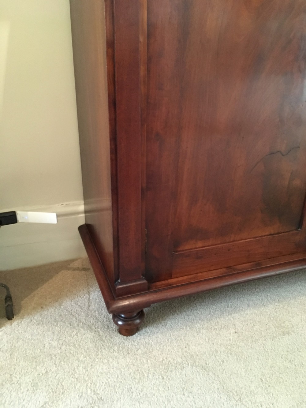 Victorian Mahogany Chiffonier View VII
