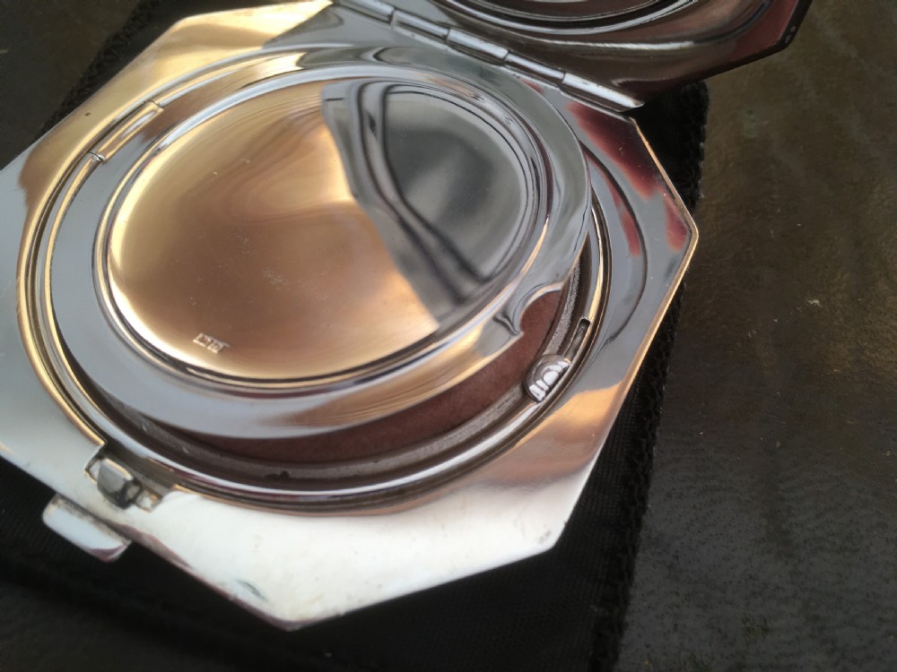 Octagonal Silver Powder Compact View IX