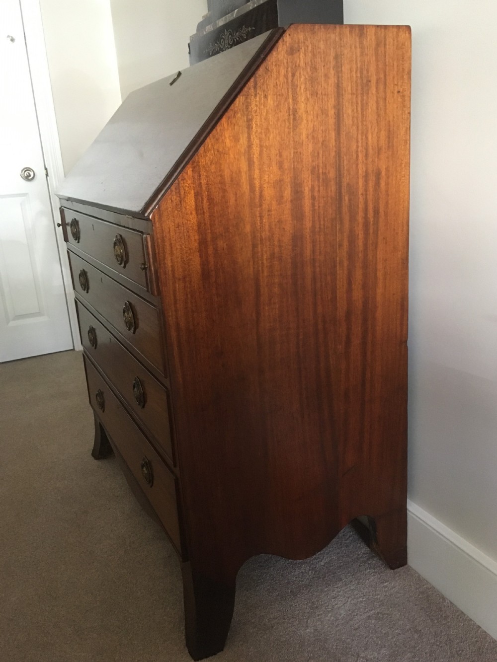 Georgian Mahogany Fall-front Bureau View X