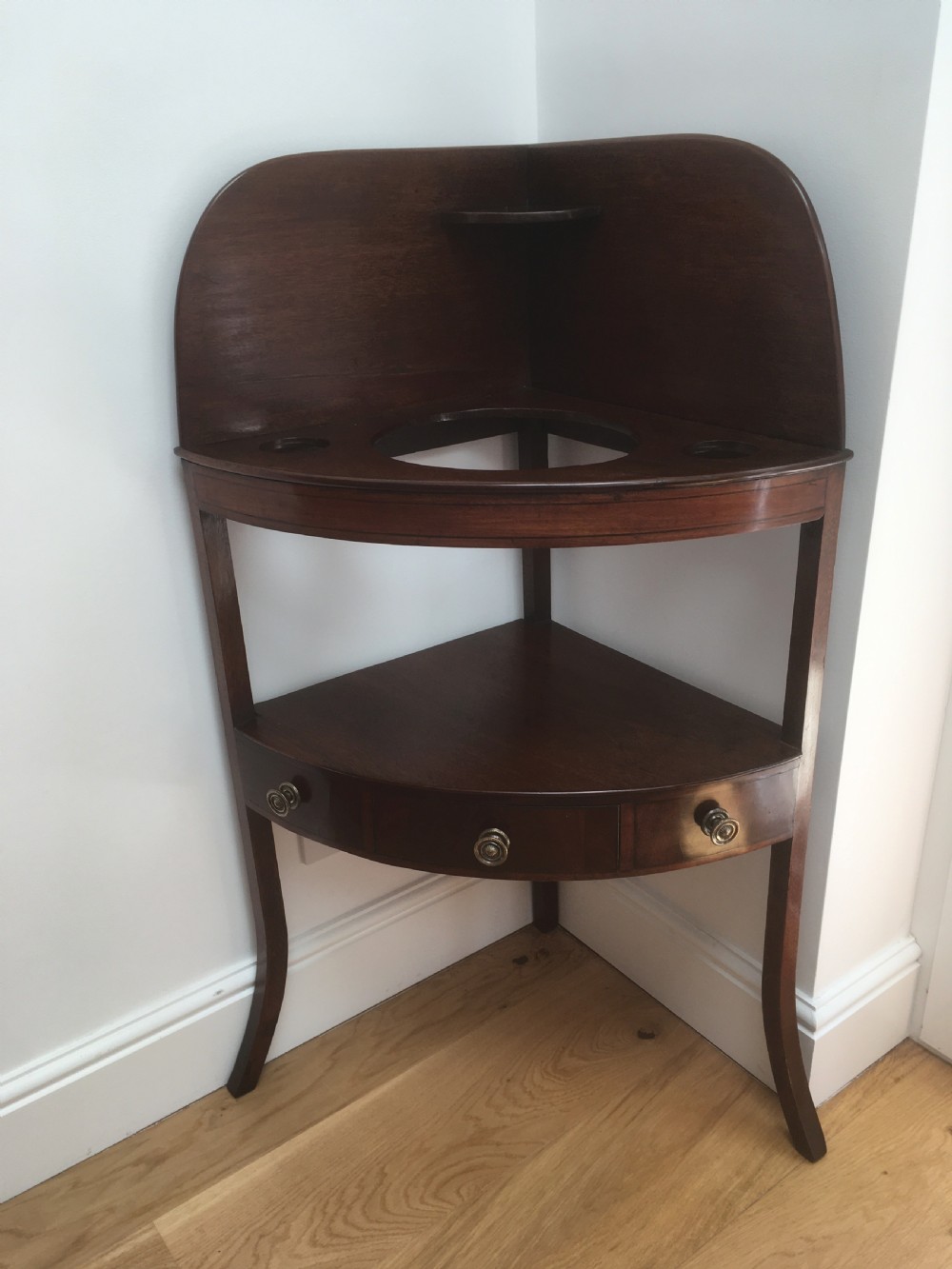 Georgian Mahogany Corner Table or Washstand View VIII