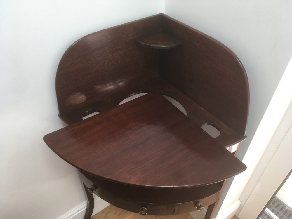 Georgian Mahogany Corner Table or Washstand View IX