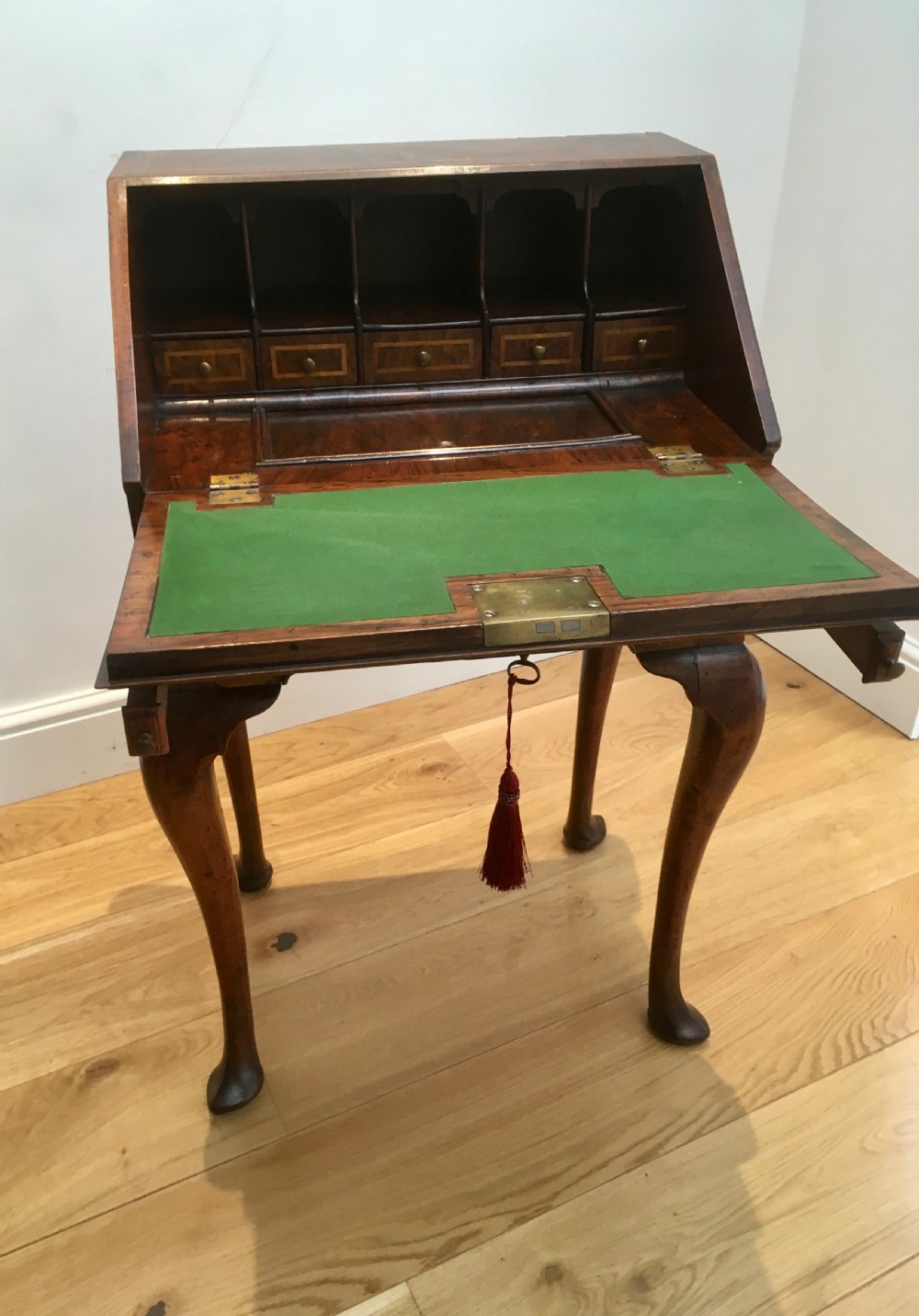 18th Century Walnut Bonheur du Jour  or Writing desk View X