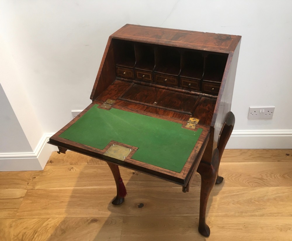 18th Century Walnut Bonheur du Jour  or Writing desk View XI