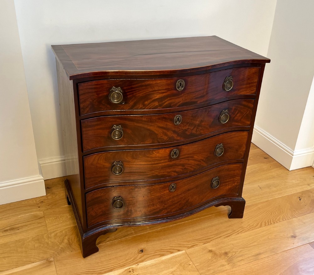 Georgian Mahogany Serpentine Chest of Drawers View III