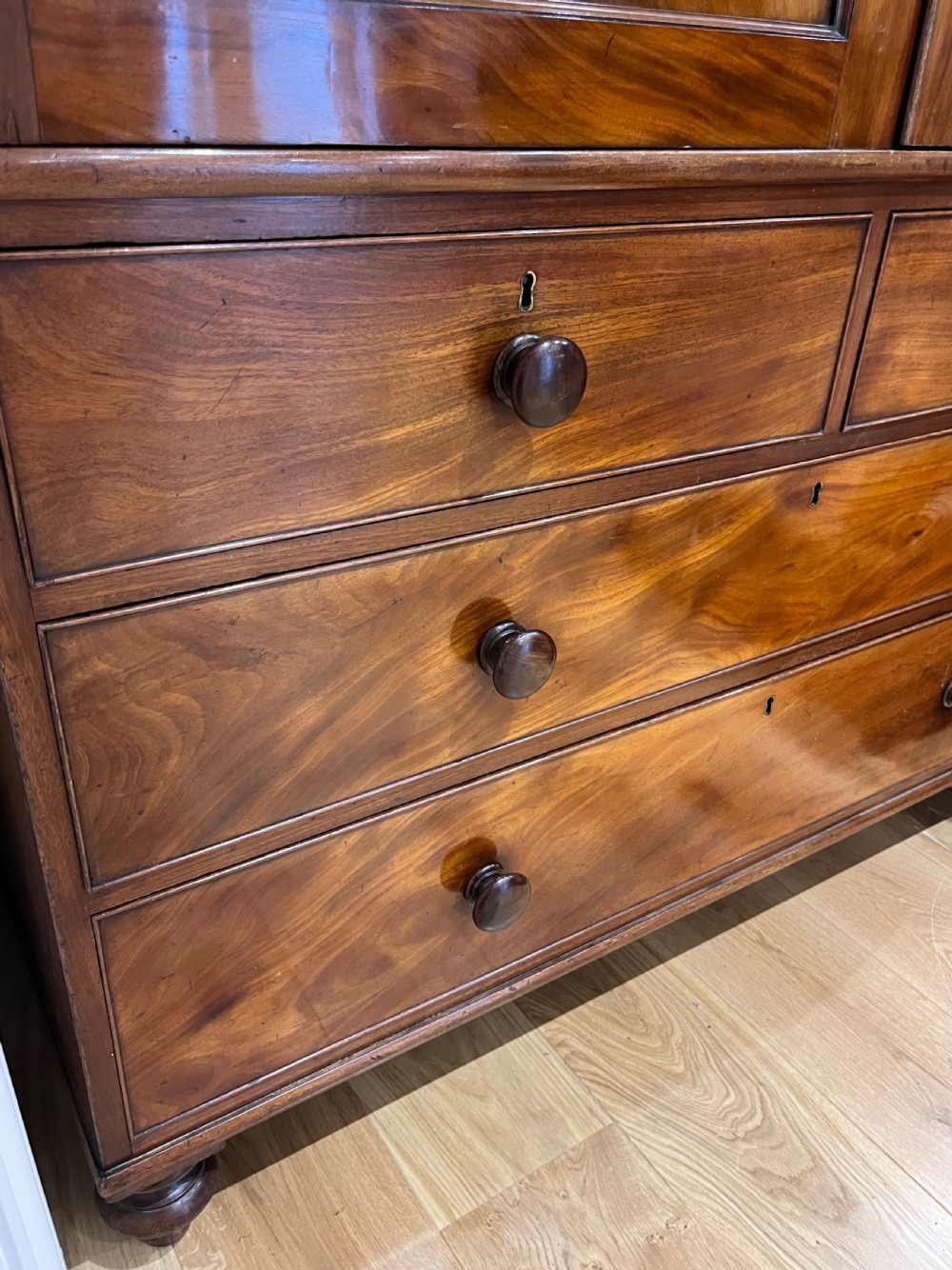 Regency Flame Mahogany Linen Press View VII