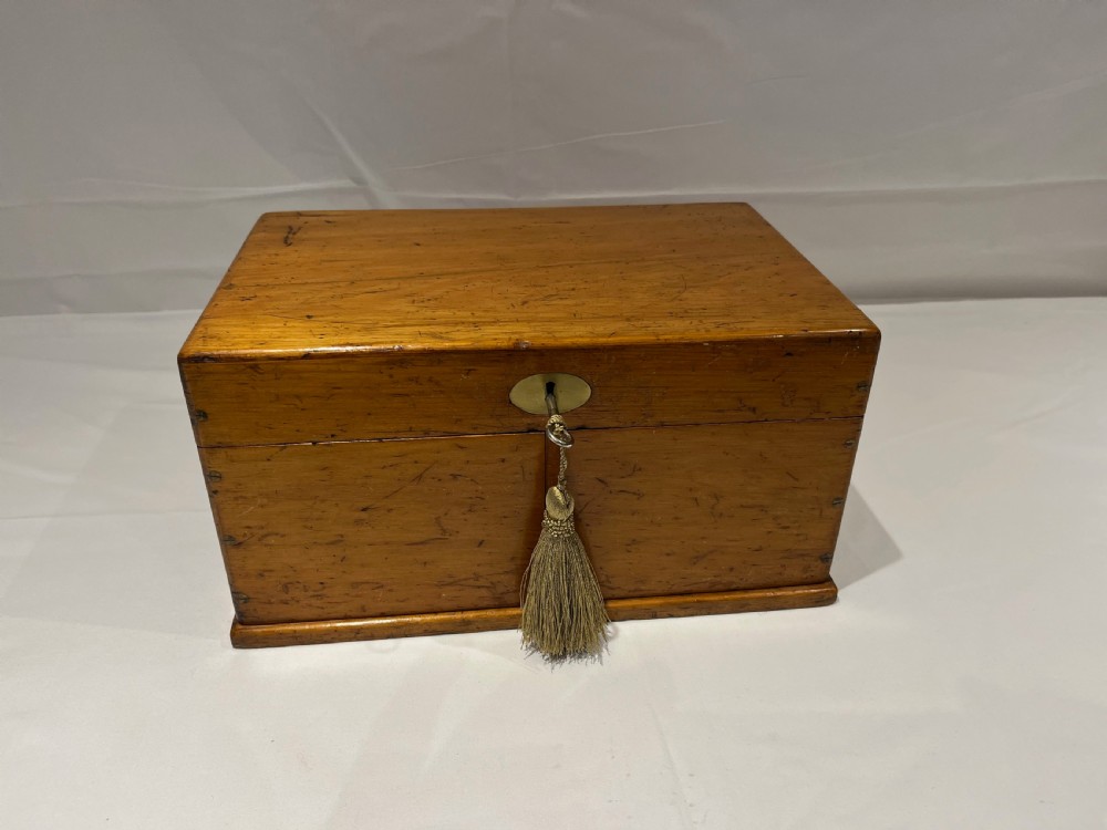 Edwardian Pine Games Compendium View XIV