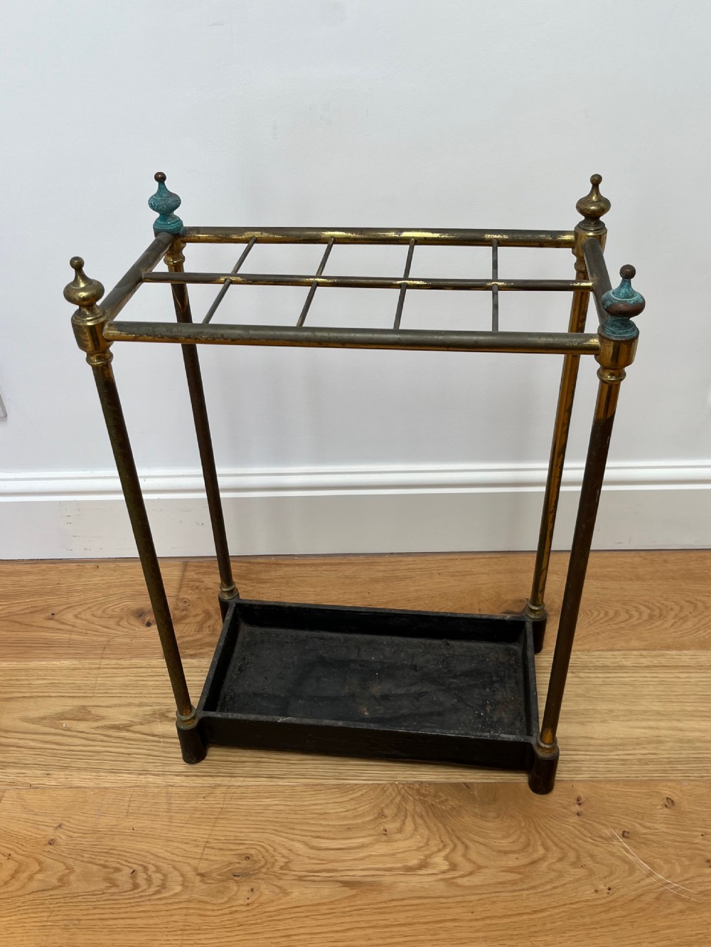 Brass & Cast Iron 10 Section Stick Stand 