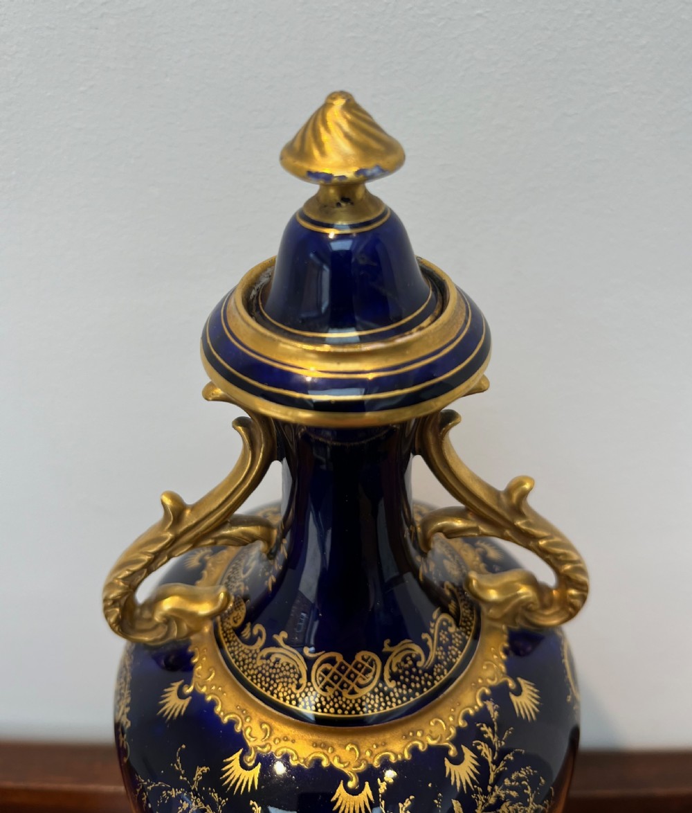 Twin Handled Coalport Vase & Cover View IX