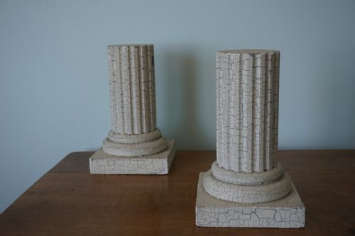 A PAIR OF ORNAMENTAL TEXTURED PLASTER CLASSICAL COLUMNS C1900 IN THE GRAND TOUR TRADITION - ADDITIONAL PHOTO 5