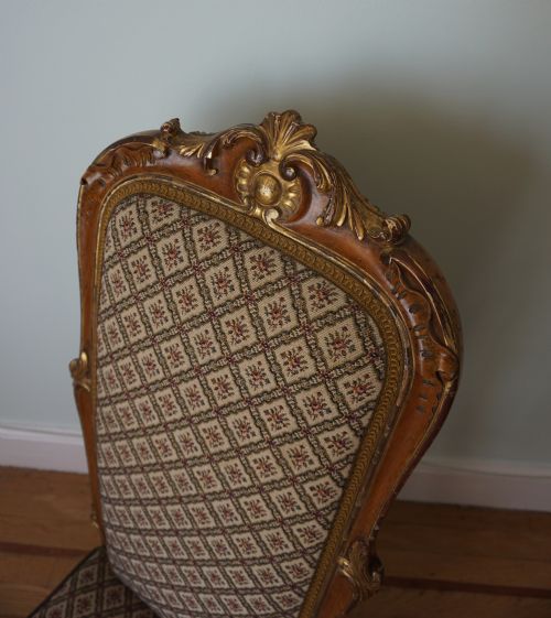 A 19TH CENTURY WALNUT AND CARVED GILTWOOD SLIPPER CHAIR C1880 ATTRIBUTED TO MORISON CO - ADDITIONAL PHOTO 14