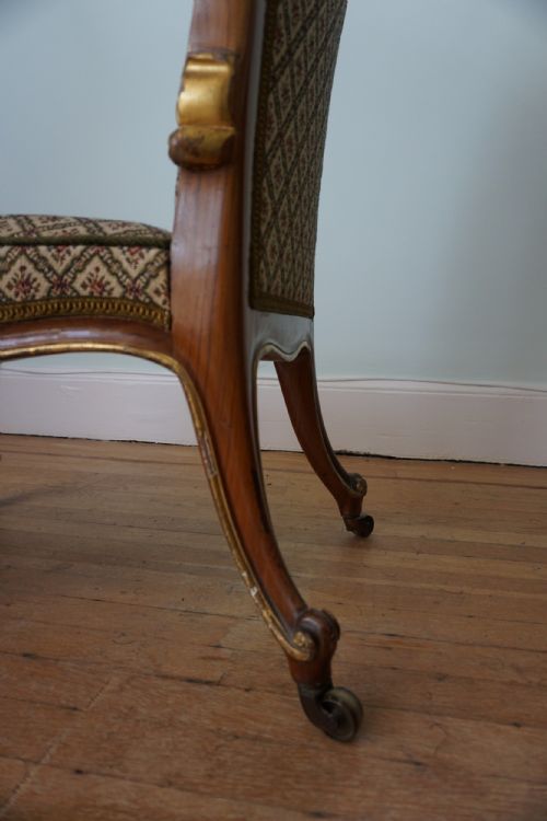 A 19TH CENTURY WALNUT AND CARVED GILTWOOD SLIPPER CHAIR C1880 ATTRIBUTED TO MORISON CO - ADDITIONAL PHOTO 11