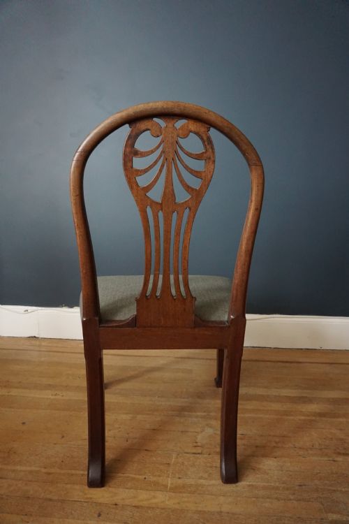 A GEORGE III CARVED MAHOGANY CHAIR TO A DESIGN BY ROBERT AND JOHN LINNELL C1770 - ADDITIONAL PHOTO 4