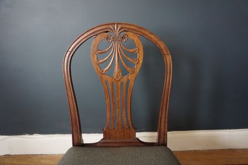 A GEORGE III CARVED MAHOGANY CHAIR TO A DESIGN BY ROBERT AND JOHN LINNELL C1770 - ADDITIONAL PHOTO 3