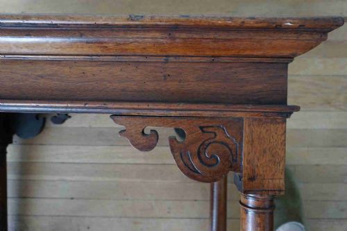 A STYLISH WALNUT LIBRARY ARTS AND CRAFTS CENTRE TABLE C1880 OF SMALL PROPORTIONS - ADDITIONAL PHOTO 5