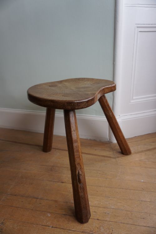 Robert 'Mouseman' Thompson (1876-1955): A Rare Oak Cow Stool, Made in the 1930s