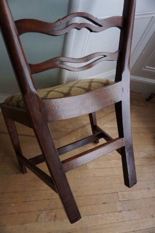 A FINE SCOTTISH GEORGE III MAHOGANY 'FIDDLEBACK' SIDE CHAIR BY WILLIAM HAMILTON C1770 - ADDITIONAL PHOTO 9