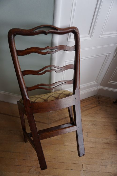 A FINE SCOTTISH GEORGE III MAHOGANY 'FIDDLEBACK' SIDE CHAIR BY WILLIAM HAMILTON C1770 - ADDITIONAL PHOTO 10