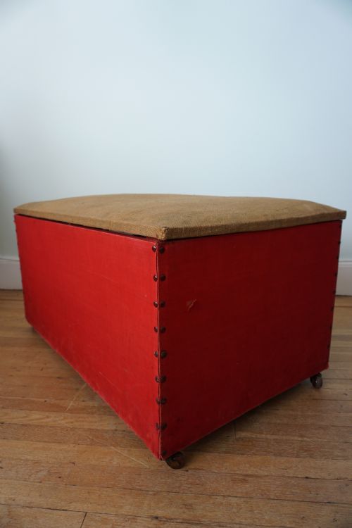 AN EDWARDIAN OTTOMAN C1900 - ADDITIONAL PHOTO 5