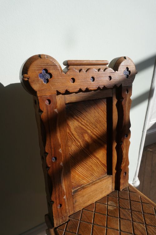 A PITCH PINE AND COLOURED ENAMEL GOTHIC REVIVAL HALL CHAIR IN THE MANNER OF BRUCE TALBERT 1860S - ADDITIONAL PHOTO 8