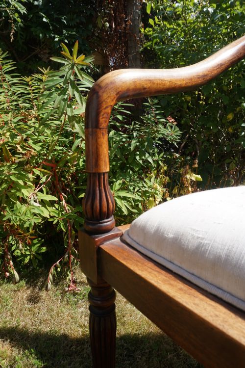 A PAIR OF 19TH CENTURY ANGLOINDIAN BERGERE ARMCHAIRS - ADDITIONAL PHOTO 3