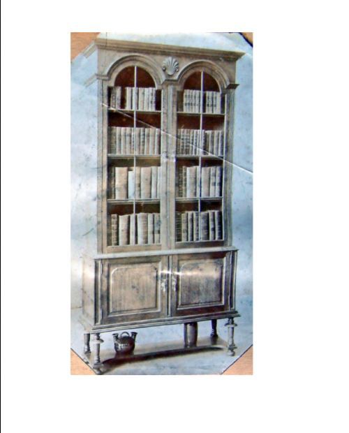 fig 1. An Edwardian oak bookcase by Shapland and Petter in the style of Edwin Lutyens