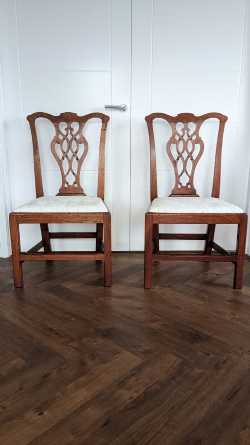 a pair of scottish george iii walnut side chairs c1760s - CATEGORY: ANTIQUE CHAIRS - DATED GEORGIAN
